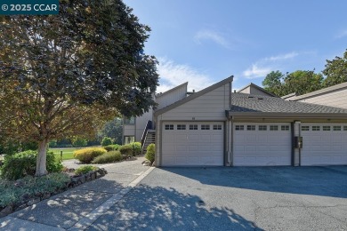 No steps to this beautifully upgraded 2BR/2BA Cascade model on Rossmoor Golf Course in California - for sale on GolfHomes.com, golf home, golf lot