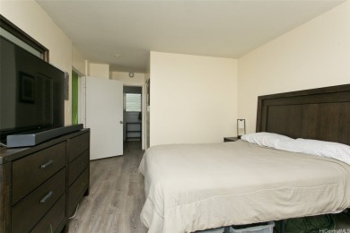 ASSUMABLE VA LOAN (for a VA Buyer) with 4.225% interest rate on Pearl Country Club in Hawaii - for sale on GolfHomes.com, golf home, golf lot