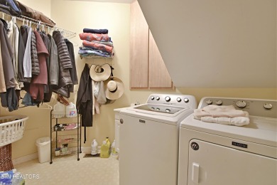 Looking for a spacious home that's conveniently located to on Gettysvue Country Club in Tennessee - for sale on GolfHomes.com, golf home, golf lot