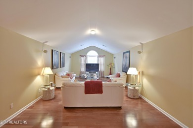 Looking for a spacious home that's conveniently located to on Gettysvue Country Club in Tennessee - for sale on GolfHomes.com, golf home, golf lot