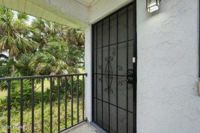 Welcome to this stylish and move-in-ready 2-bedroom, 2-bathroom on Daytona Beach Golf Club in Florida - for sale on GolfHomes.com, golf home, golf lot