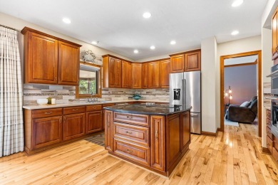 Welcome to this exquisite 4-bedroom, 3 full and 2 half bath on Heritage Golf Club in Ohio - for sale on GolfHomes.com, golf home, golf lot