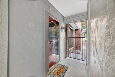 Fantastic turn key Garden Home on the 18th Fairway in Pecan on Pecan Plantation Country Club in Texas - for sale on GolfHomes.com, golf home, golf lot