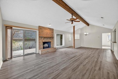 Fantastic turn key Garden Home on the 18th Fairway in Pecan on Pecan Plantation Country Club in Texas - for sale on GolfHomes.com, golf home, golf lot