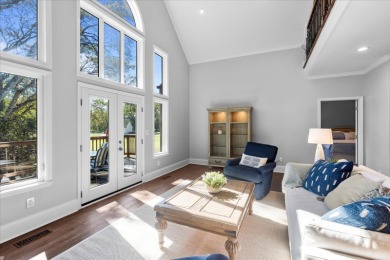 Completely Renovated & Conveniently Located! This gorgeous 2 on Windstone Golf Club in Tennessee - for sale on GolfHomes.com, golf home, golf lot
