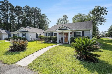 Welcome home to this delightful 2 bed 1 bath cottage located in on Heron Point Golf Club in South Carolina - for sale on GolfHomes.com, golf home, golf lot
