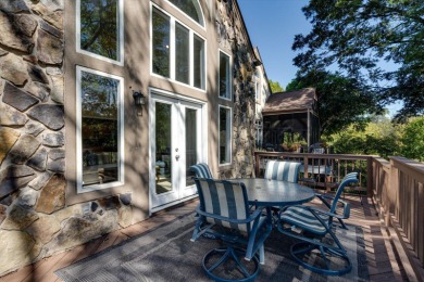 Completely Renovated & Conveniently Located! This gorgeous 2 on Windstone Golf Club in Tennessee - for sale on GolfHomes.com, golf home, golf lot