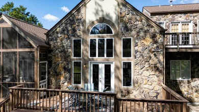 Completely Renovated & Conveniently Located! This gorgeous 2 on Windstone Golf Club in Tennessee - for sale on GolfHomes.com, golf home, golf lot