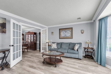 Beautifully Updated Home in Crowfield Plantation - Garden Oasis on Crowfield Golf and Country Club in South Carolina - for sale on GolfHomes.com, golf home, golf lot