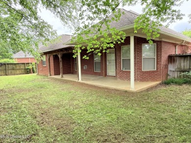 A charming abode at 131 St. James: located in the highly on Grenada Country Club in Mississippi - for sale on GolfHomes.com, golf home, golf lot