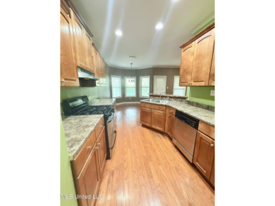 A charming abode at 131 St. James: located in the highly on Grenada Country Club in Mississippi - for sale on GolfHomes.com, golf home, golf lot