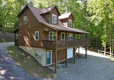 Charming, Cozy & Oh What A View! This spacious cabin boasts on Old Union Golf Course in Georgia - for sale on GolfHomes.com, golf home, golf lot