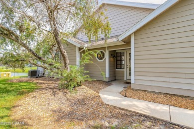 DON'T MISS this Beautiful Renovated Single-Story Townhouse in on Spruce Creek Golf Club in Florida - for sale on GolfHomes.com, golf home, golf lot