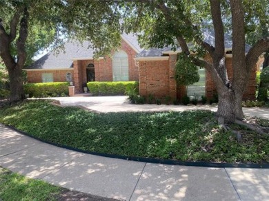 Executive home in desirable Hackberry Creek. Nestled on the 9th on Hackberry Creek Country Club in Texas - for sale on GolfHomes.com, golf home, golf lot