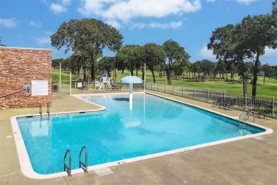 This lovely lake house in the Cedar Creek Country Club golf on Cedar Creek Country Club in Texas - for sale on GolfHomes.com, golf home, golf lot