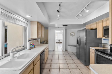 PRICE DROP ALERT!
Stunning Golf Course Pool Home with Sunset on Sara Bay Country Club in Florida - for sale on GolfHomes.com, golf home, golf lot