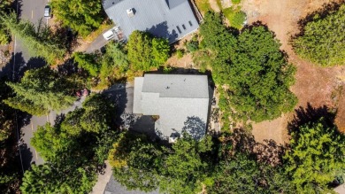 Newly updated and move-in ready in the desirable Forest Meadows on Forest Meadows Golf Course in California - for sale on GolfHomes.com, golf home, golf lot