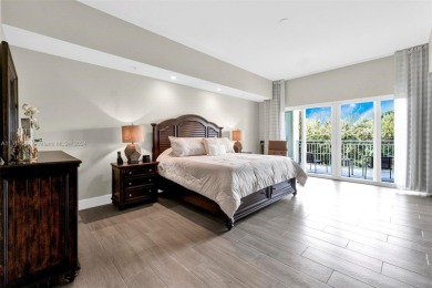 This 3-suites villa truly combines LUXURY with EASE and AUTONOMY on Doral Golf Resort in Florida - for sale on GolfHomes.com, golf home, golf lot