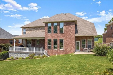Immaculate, Shadow Valley home, nestled on the 9th hole w/ on Shadow Valley Country Club in Arkansas - for sale on GolfHomes.com, golf home, golf lot