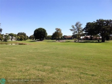 Laminated floor , tile. Golf view, 2nd floor, large balcony on Woodmont Country Club in Florida - for sale on GolfHomes.com, golf home, golf lot