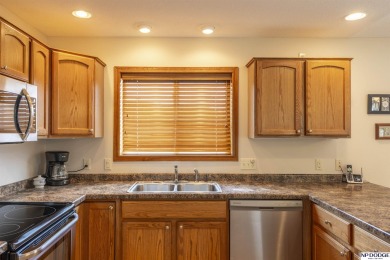 Duane Safarik, M: , DSafarik,   - Wow!! Over 1/2 acre lot in on Shenandoah Golf Course in Iowa - for sale on GolfHomes.com, golf home, golf lot