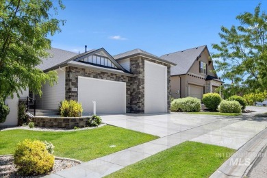 **PRICE IMPROVEMENT** Elegant Single-Level Retreat in Golf on Hunters Point Golf Club in Idaho - for sale on GolfHomes.com, golf home, golf lot