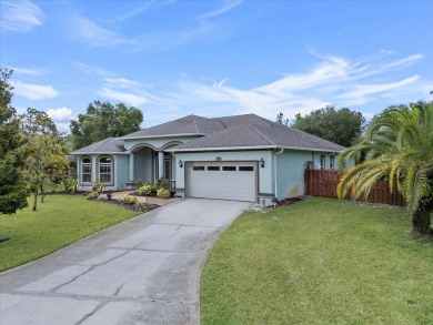 One or more photo(s) has been virtually staged. Welcome to your on Wedgefield Golf Club in Florida - for sale on GolfHomes.com, golf home, golf lot