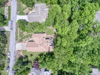 Charming Custom Home in Fairfield Glade Golf Community - 2,627 on Stonehenge Golf Course in Tennessee - for sale on GolfHomes.com, golf home, golf lot