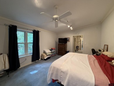 Welcome to this 4 bedroom, 2 bath home offering 1,816 sq ft of on Indian Hills Country Club in Arkansas - for sale on GolfHomes.com, golf home, golf lot