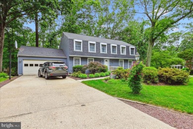 **PLEASE CLICK ON VIRTUAL TOUR ICON FOR INTERACTIVE FLOOR PLAN** on Bay Hills Golf Club in Maryland - for sale on GolfHomes.com, golf home, golf lot