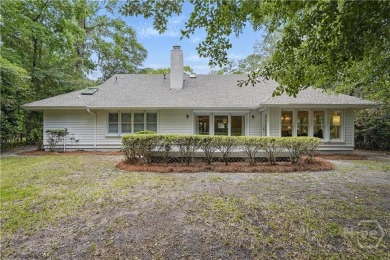 This beautiful 4 bedroom and 3.5 bath home spans a generous 3041 on The Landings Club - Magnolia in Georgia - for sale on GolfHomes.com, golf home, golf lot
