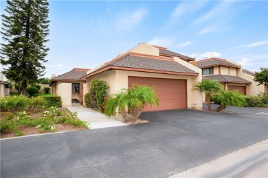 Welcome to this stunning single story end unit freshly painted on Westridge Golf Club in California - for sale on GolfHomes.com, golf home, golf lot