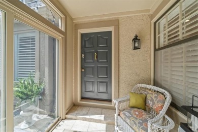 STUNNING AND SPACIOUS RANCH-STYLE TOWNHOUSE IN COVETED LEAWOOD on Leawood South Country Club in Kansas - for sale on GolfHomes.com, golf home, golf lot