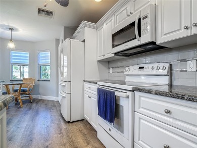 One or more photo(s) has been virtually staged. DISCOVER YOUR on Herons Glen Golf and Country Club in Florida - for sale on GolfHomes.com, golf home, golf lot