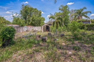 This charming 2-bedroom, 1-bath home has 1,088 sq ft of cozy and on Babe Zaharias Golf Course in Florida - for sale on GolfHomes.com, golf home, golf lot