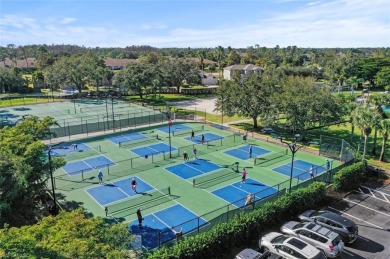 Clean and bright first floor condo in Stoneybrook!  This on Stoneybrook Golf Club in Florida - for sale on GolfHomes.com, golf home, golf lot