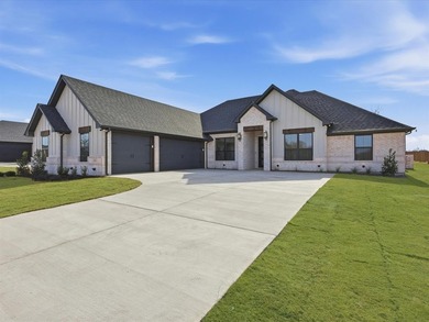 Welcome home to a stunning Ryco Homes brand-new build located in on Pecan Plantation Country Club in Texas - for sale on GolfHomes.com, golf home, golf lot