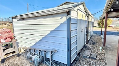 This charming 2-bedroom, 2-bathroom, 1,100 SF barndominium is on Links At Lands End in Texas - for sale on GolfHomes.com, golf home, golf lot