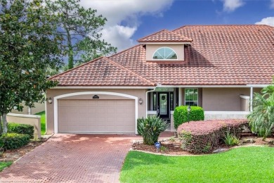 MOVE IN READY! Three bedroom, two bath, two-car garage villa in on Sun n Lake Golf and Country Club in Florida - for sale on GolfHomes.com, golf home, golf lot