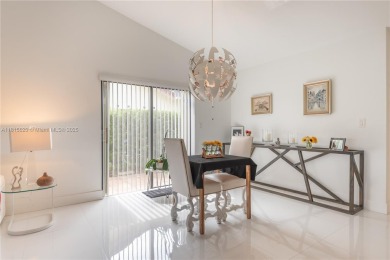 Welcome to this beautifully updated 2-bedroom, 2-bathroom villa on Bonaventure Country Club in Florida - for sale on GolfHomes.com, golf home, golf lot