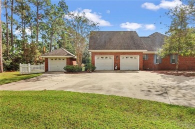 Beautiful and immaculate Brick house situated on a desirable on Pine Forest Country Club in Georgia - for sale on GolfHomes.com, golf home, golf lot