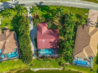 How about this spectacular sunset view all winter long! It could on Eagle Lakes Golf Club in Florida - for sale on GolfHomes.com, golf home, golf lot