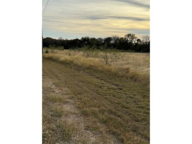Perfect lot for anyone with horses. Almost 2 acres located in on White Bluff Resort - Old Course in Texas - for sale on GolfHomes.com, golf home, golf lot