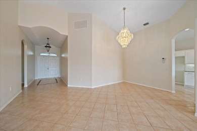 WELCOME HOME - freshly updated and ready for you to move in!
To on The Preserve Golf Club At Tara in Florida - for sale on GolfHomes.com, golf home, golf lot