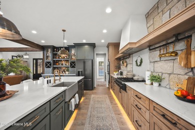 Last opportunity in one of Hayden's most sought-after on Hayden Lake Country Club in Idaho - for sale on GolfHomes.com, golf home, golf lot