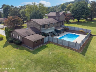 This well-kept split foyer home offers plenty of space and on Executive Meadows in Tennessee - for sale on GolfHomes.com, golf home, golf lot