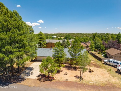 PRICE IMPROVEMENT!!! Tucked away in the desirable Continental on Continental Country Club in Arizona - for sale on GolfHomes.com, golf home, golf lot