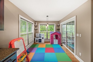 Well-maintained and move-in ready, this 3-bed, 2-bath home is on Deer Creek Golf Club in Tennessee - for sale on GolfHomes.com, golf home, golf lot