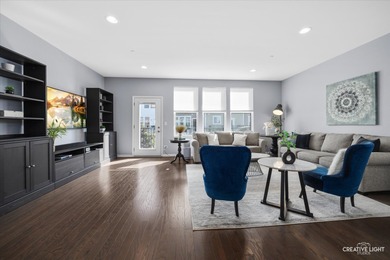 Welcome to this beautifully upgraded 3-bedroom, 3-story townhome on Seven Bridges Golf Club in Illinois - for sale on GolfHomes.com, golf home, golf lot