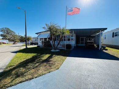 BEAUTIFUL 2-BEDROOM, 2-BATHROOM HOME LOCATED IN FANTASTIC BEACON on Grasslands Golf and Country Club in Florida - for sale on GolfHomes.com, golf home, golf lot